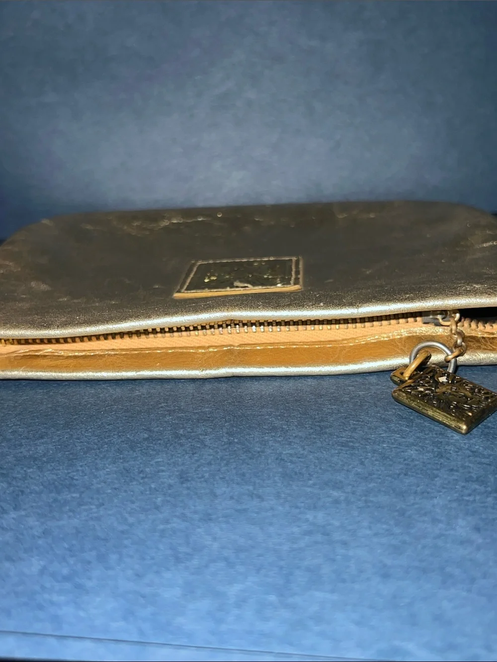 VTG Anne Klein by St. Thomas Gold Metallic Leather Cosmetic Pouch Wallet w/ Logo